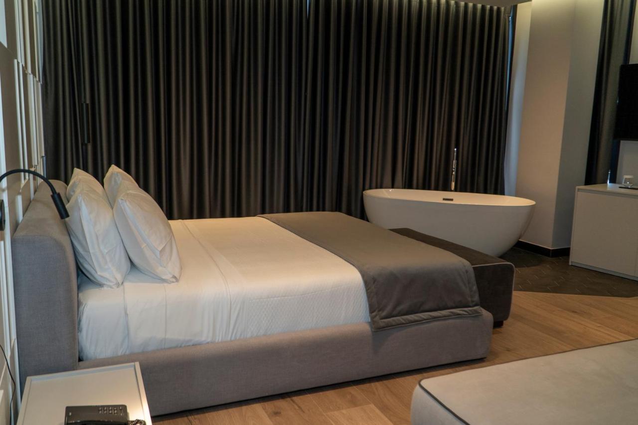 Center Hotel Saranda Dış mekan fotoğraf